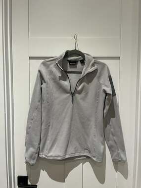 Marmot Women's Polartec 1/4 Zip Fleece Pullover Sweater Light Grey Medium